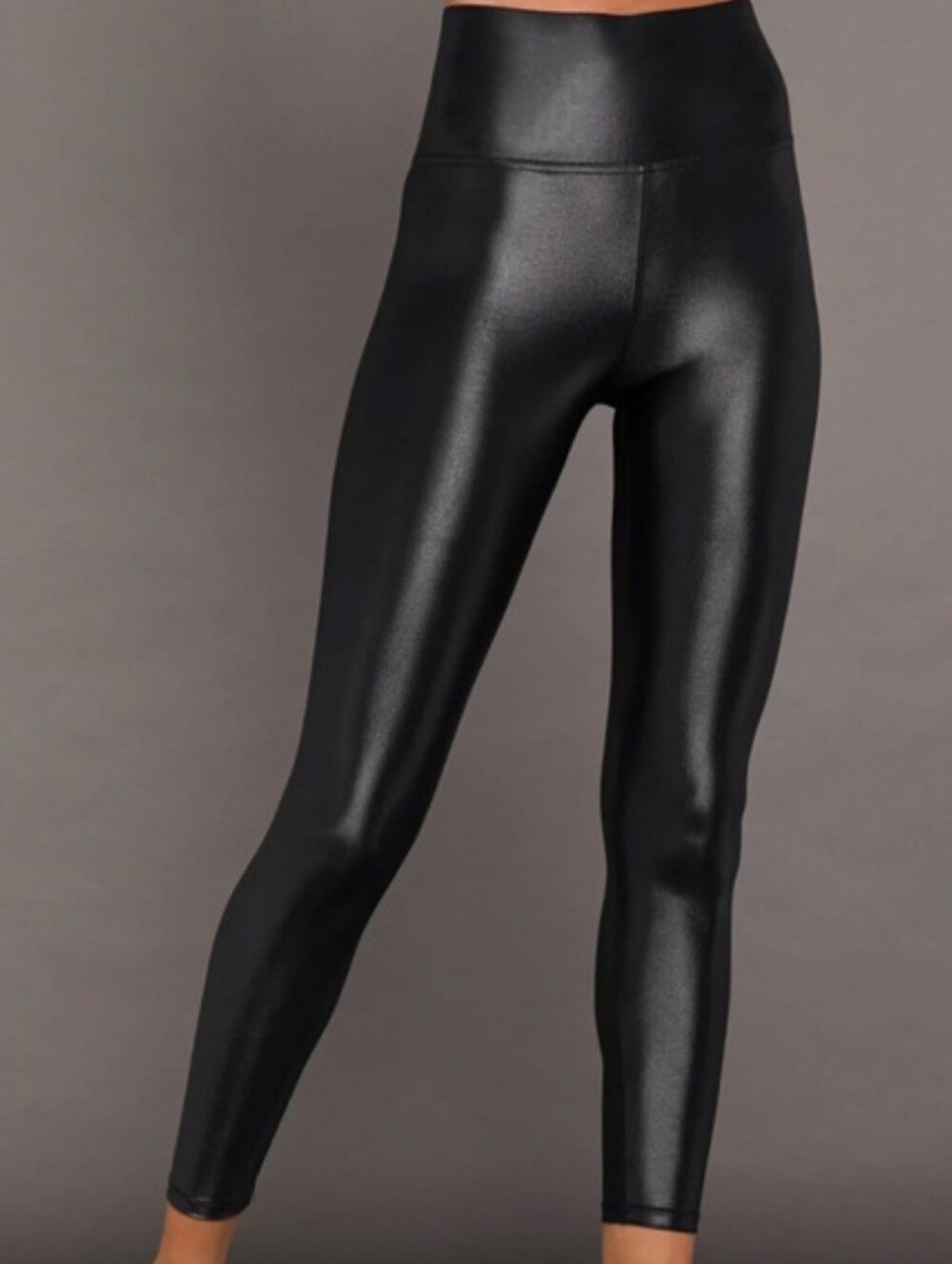 Carbon38 XS Black High Waist Takara Shine 7/8 Leggings